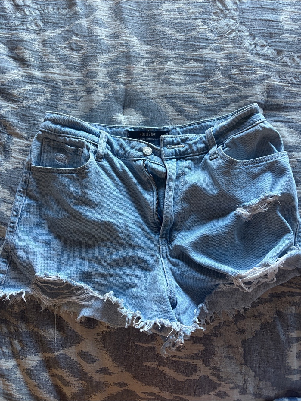 Hollister Ultra-High Rise Mom Short